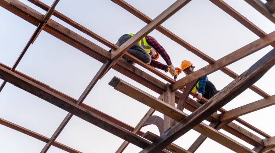 Professional residential roofers in Manitowoc, WI